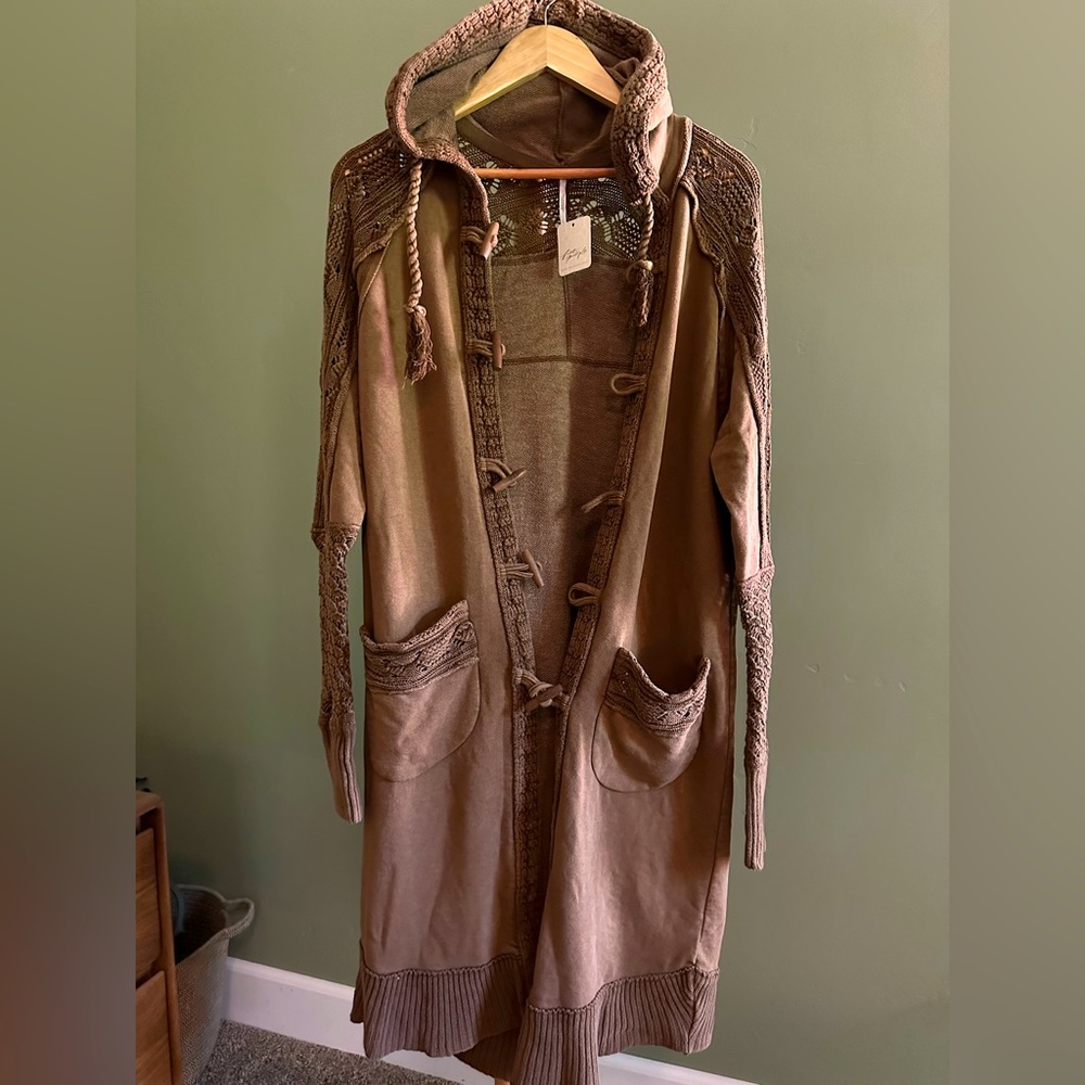 Free People Silverdale Cardi in chocolate brown, size XS, NWT never been worn